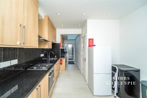 undefined, Uxbridge Road, Southall, UB1