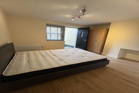 undefined, Stow Hill, NP20