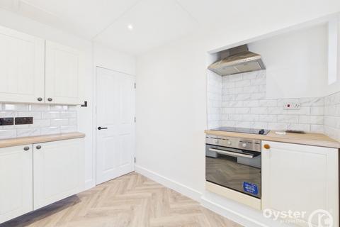 3 bedroom flat to rent, Bounds Green Road, Bounds Green Court Bounds Green Road, N11
