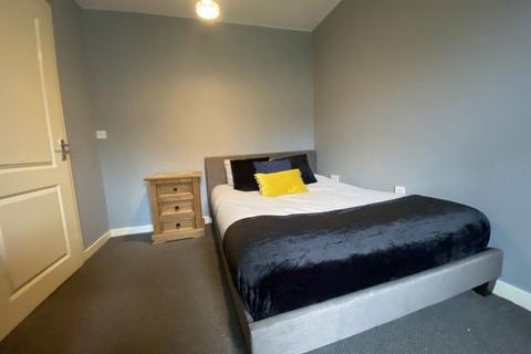 undefined, Rm 4, West Lake Avenue, Hampton Vale, Peterborough