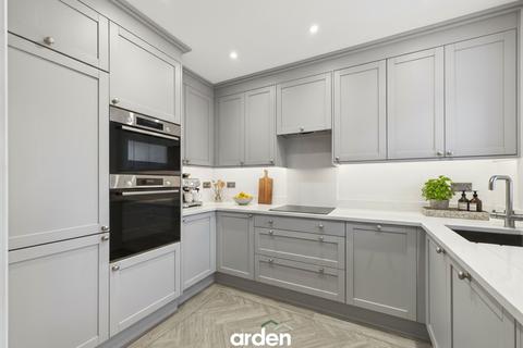 undefined, Foxwalks Avenue, Bromsgrove, B61