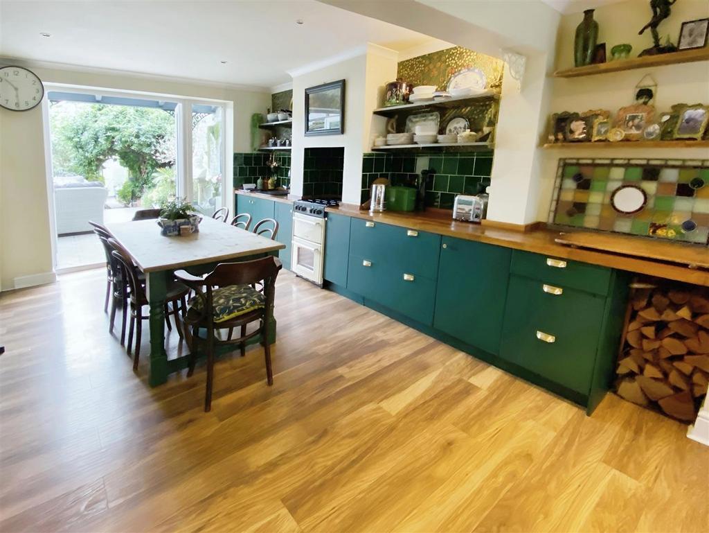 Kitchen/Diner/Family Room