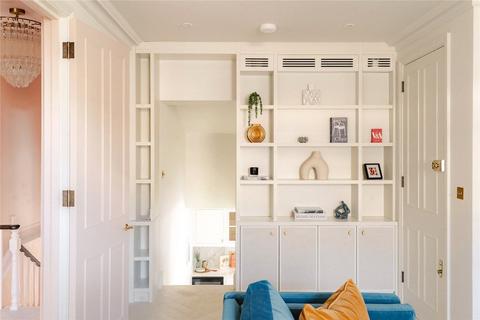4 bedroom apartment to rent, Pembridge Gardens, Notting Hill, London, W2