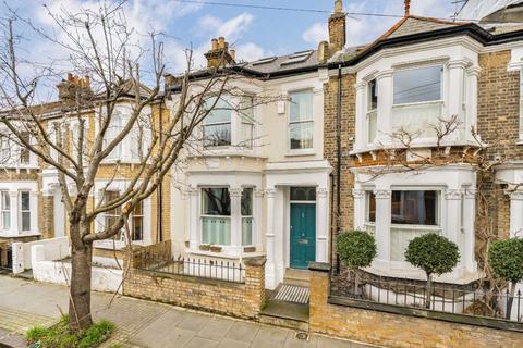 4 bedroom house for sale, Eccles Road, London SW11