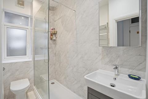 1 bedroom apartment for sale, Barry Road, East Dulwich, London, SE22