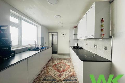 3 bedroom terraced house for sale, Heath Lane, West Bromwich, B71