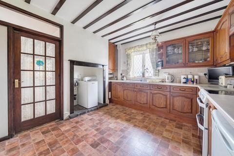 3 bedroom detached house for sale, Crossgates, Llandrindod Wells, Powys, LD1