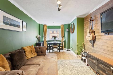 2 bedroom ground floor flat for sale, 11/9 Dudley Avenue South, Edinburgh, EH6 4PH