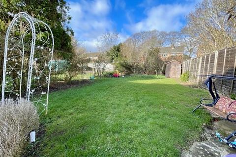 undefined, Wycliffe Close, Luton, Bedfordshire, LU3 2HS