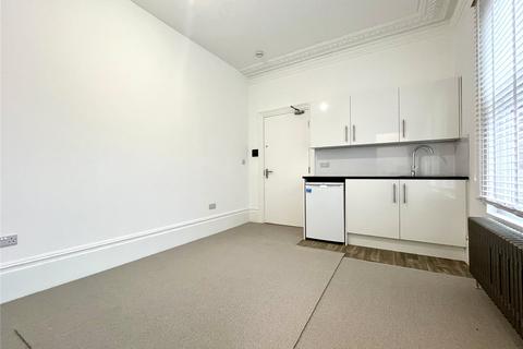 undefined, Warren Close, Bexleyheath, Kent, DA6