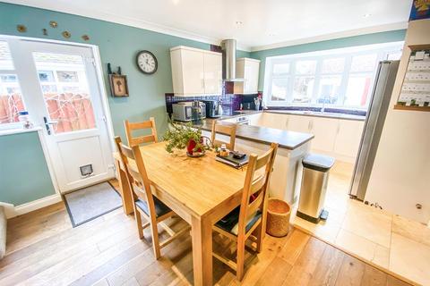 3 bedroom detached bungalow for sale, Cranbrook Road, Poole BH12
