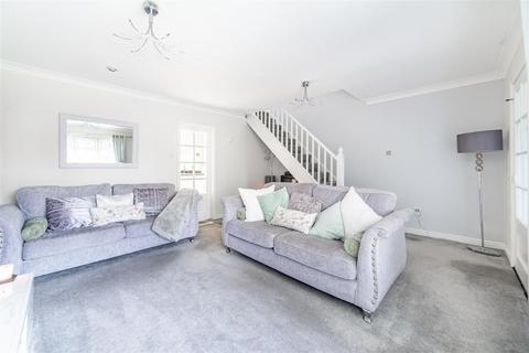 undefined, Nuneaton Way, The Boltons, NE5
