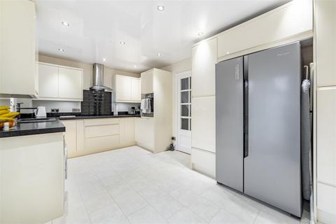 undefined, Nuneaton Way, The Boltons, NE5