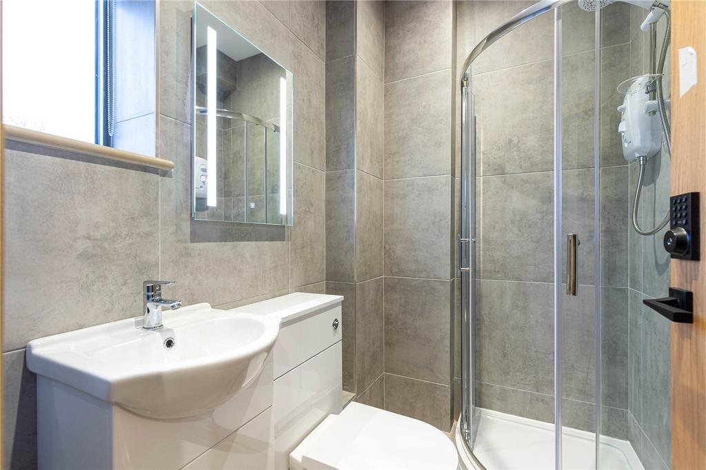 Shower Room 3