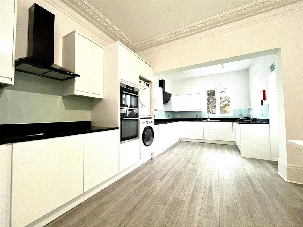 Communal Kitchen