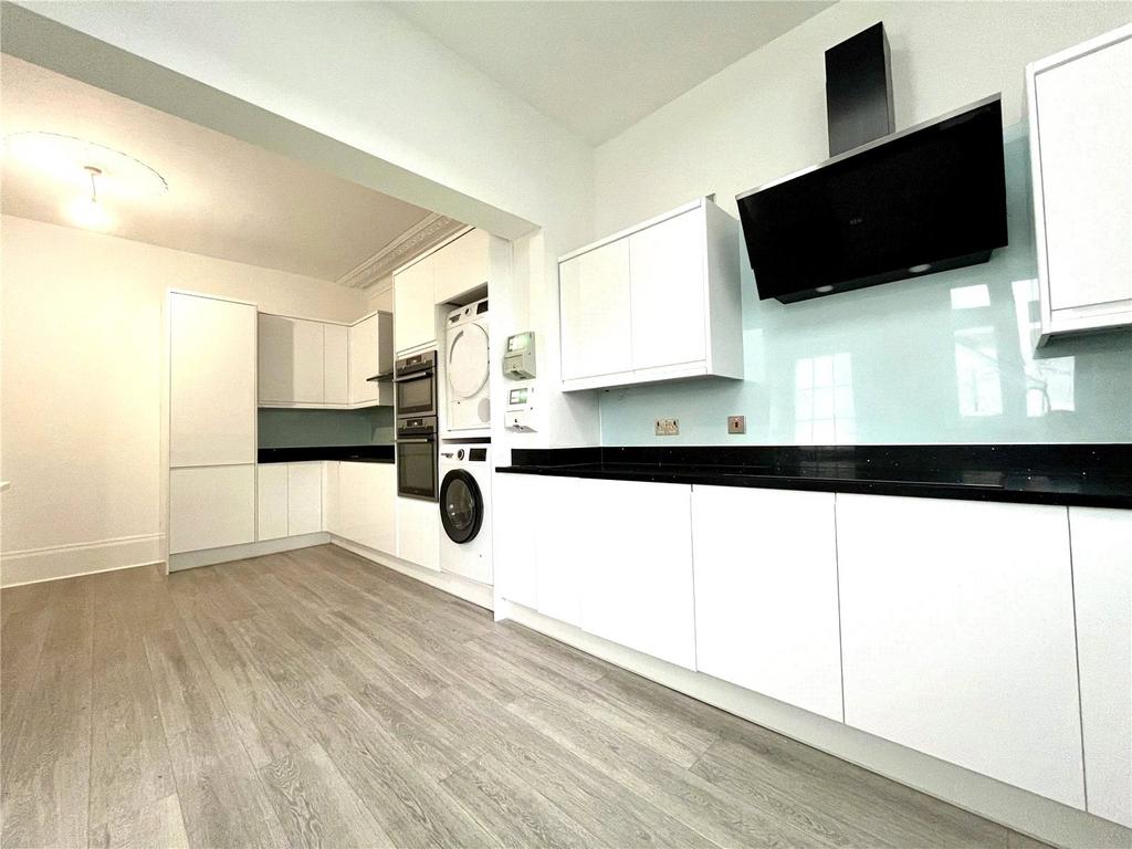 Communal Kitchen