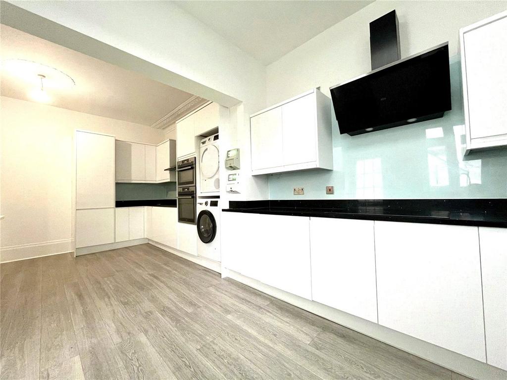 Communal Kitchen