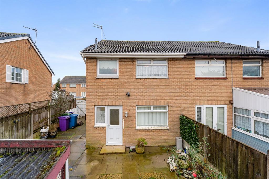 11 JOHN LENNON DRIVE (24 of 33).jpg