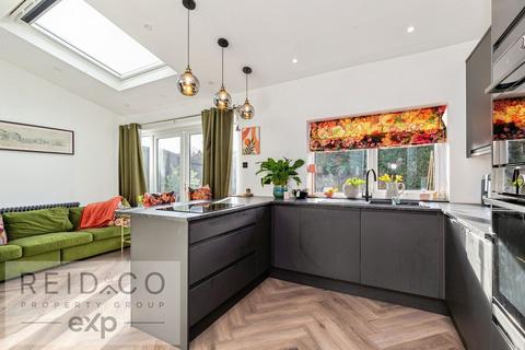 3 bedroom semi-detached house for sale, Lea Road, Preston PR2