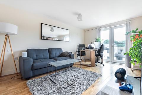 2 bedroom flat to rent, Stane Grove, Clapham, London, SW9