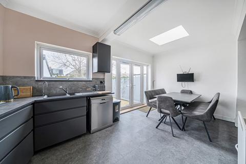 4 bedroom house for sale, Eden Park Avenue, Beckenham