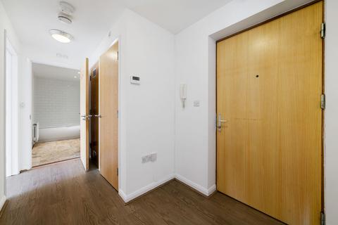 1 bedroom apartment to rent, Hampton House, Ascalon Street, London SW8