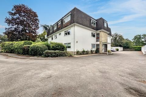 3 bedroom flat for sale, Ferndown