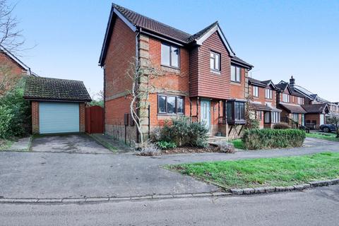 4 bedroom detached house for sale, Medlicott Way, Southampton SO32