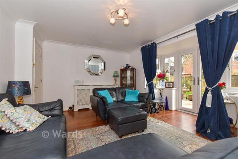 4 bedroom detached house for sale, Firmin Avenue, Maidstone ME17