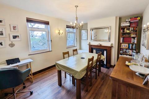 undefined, Maple Avenue, Bristol
