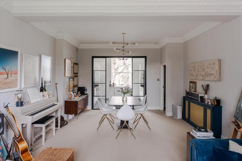 2 bedroom flat for sale, Hamilton Terrace, St John's Wood NW8