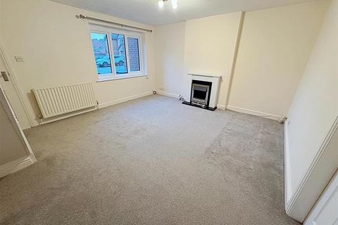 3 bedroom terraced house for sale, Delamere Court, Cleethorpes, N.E. Lincs, DN35 0TT
