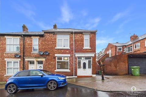 3 bedroom end of terrace house for sale, Caris Street, Gateshead NE8