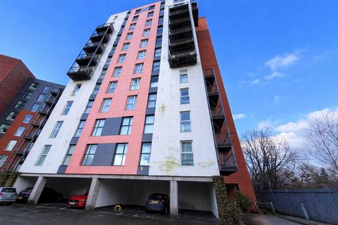2 bedroom flat to rent, Stillwater Drive, Manchester