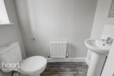 2 bedroom semi-detached house for sale, Hurst Avenue, Doncaster