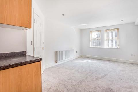 2 bedroom apartment to rent, Brook Crescent, West Yorkshire WF1