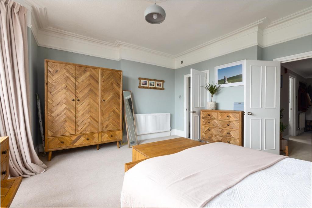 FFF, 23 Henleaze Road, BS9-4.jpg