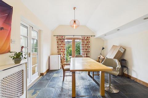 undefined, Derriads Court, Chippenham SN14