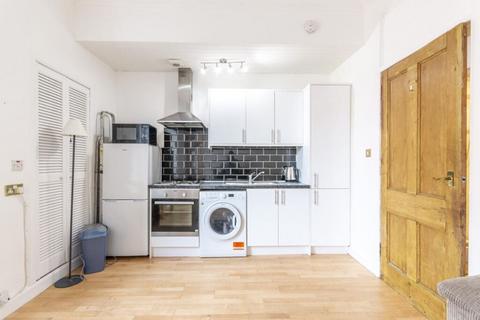 undefined, 1712L Moncrieff Terrace, Edinburgh, EH9 1NA