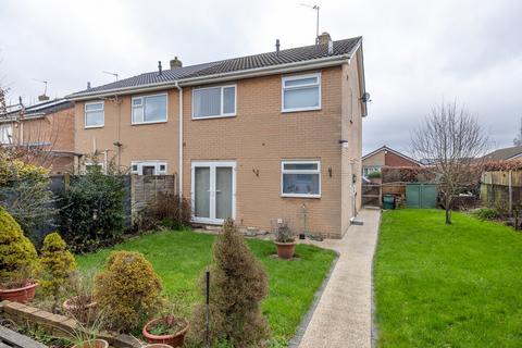 3 bedroom semi-detached house for sale, Greenlands Avenue, Doncaster, DN11