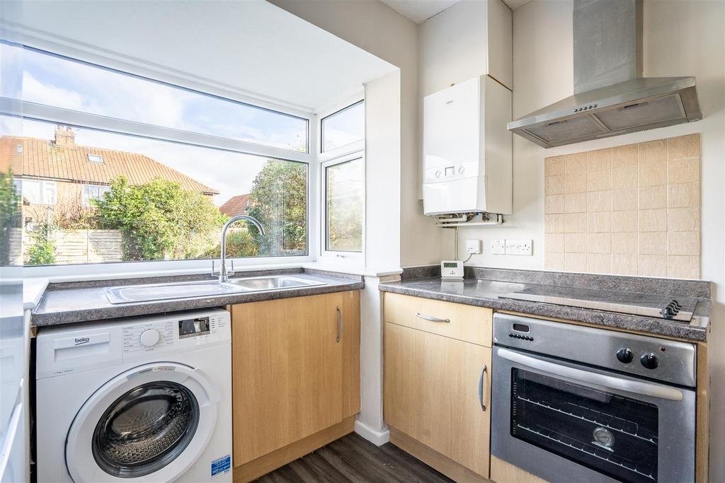 13 Pinelands Way-9.jpg