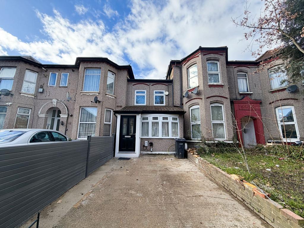 Mansfield Rd IG1