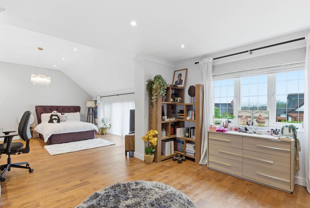 Bedroom 3/Dressing Room