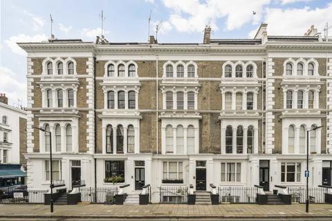 Leinster Square, London W2
