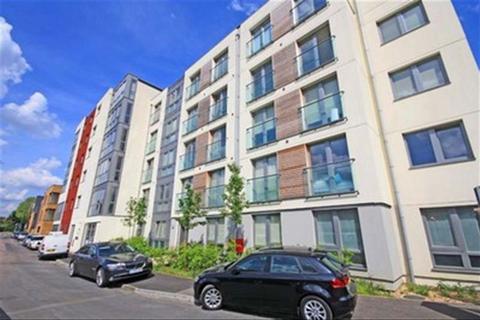 undefined, Orchard Road, London TW9