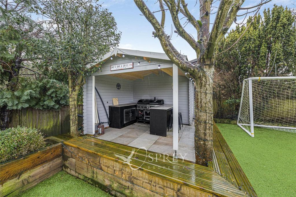 Outdoor Kitchen Area