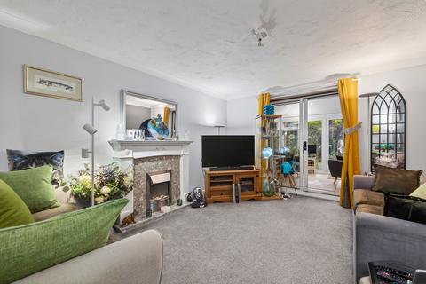 2 bedroom semi-detached house for sale, The Furlongs, Market Harborough LE16