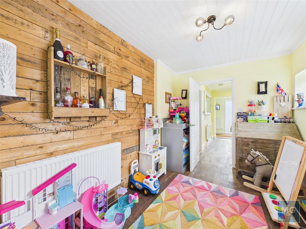 Playroom / Office