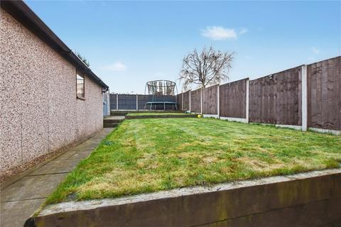 3 bedroom semi-detached house for sale, The Crescent, Tingley, Wakefield, West Yorkshire