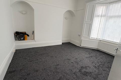 3 bedroom terraced house to rent, Hastings Street, Sunderland SR2